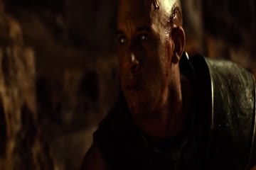 Riddick 2013 Dub in Hindi thumb